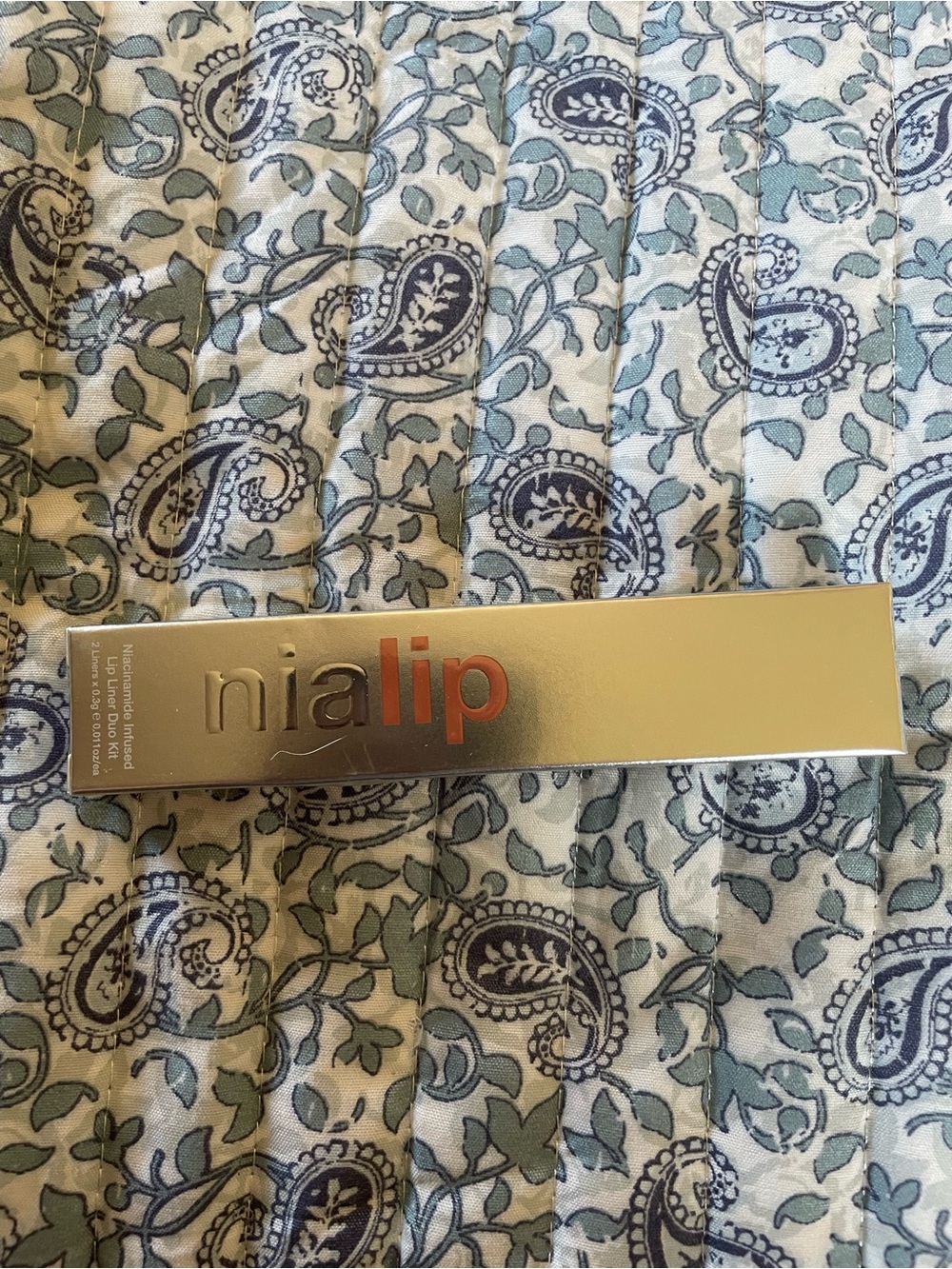 Nialip Rose Gold Lip Liner Pencil — Smooth Definition